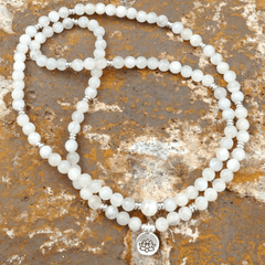 Bracelet Mala Bouddhiste en Pierre de Lune | Lithothérapie Stéphanie