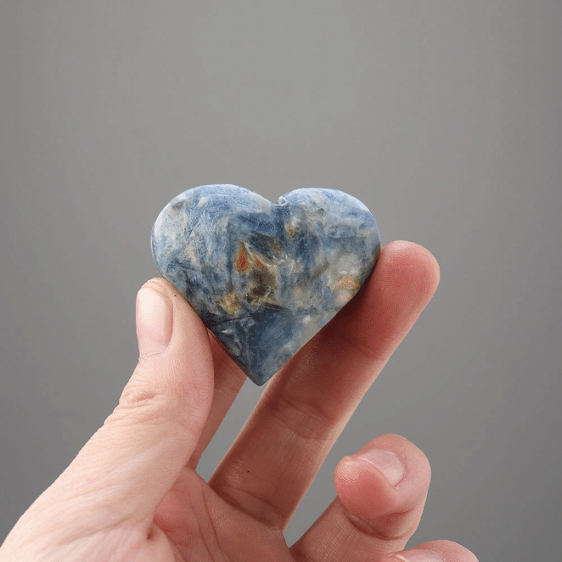 Coeur en Disthène | Lithothérapie Stéphanie