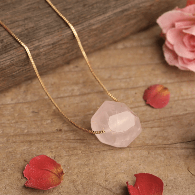 Collier en Quartz Rose Poli | Lithothérapie Stéphanie