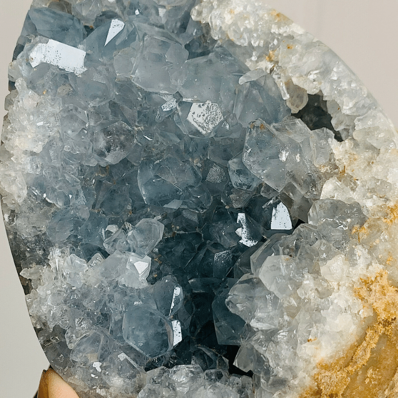 Oeuf Célestine Brute | Lithothérapie Stéphanie