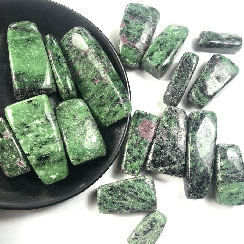 Pierre Roulée | Zoïsite | 100g | Lithothérapie Stéphanie